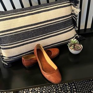 FRYE Carson Ballet Flat Tan 7.5